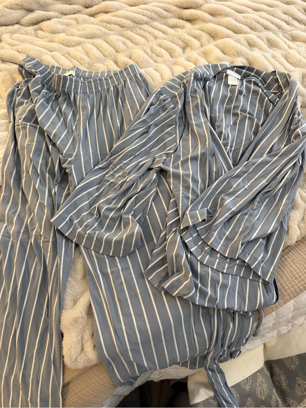 LAKE DreamModal Kimono Blue and White Striped Set - Picture 4 of 7